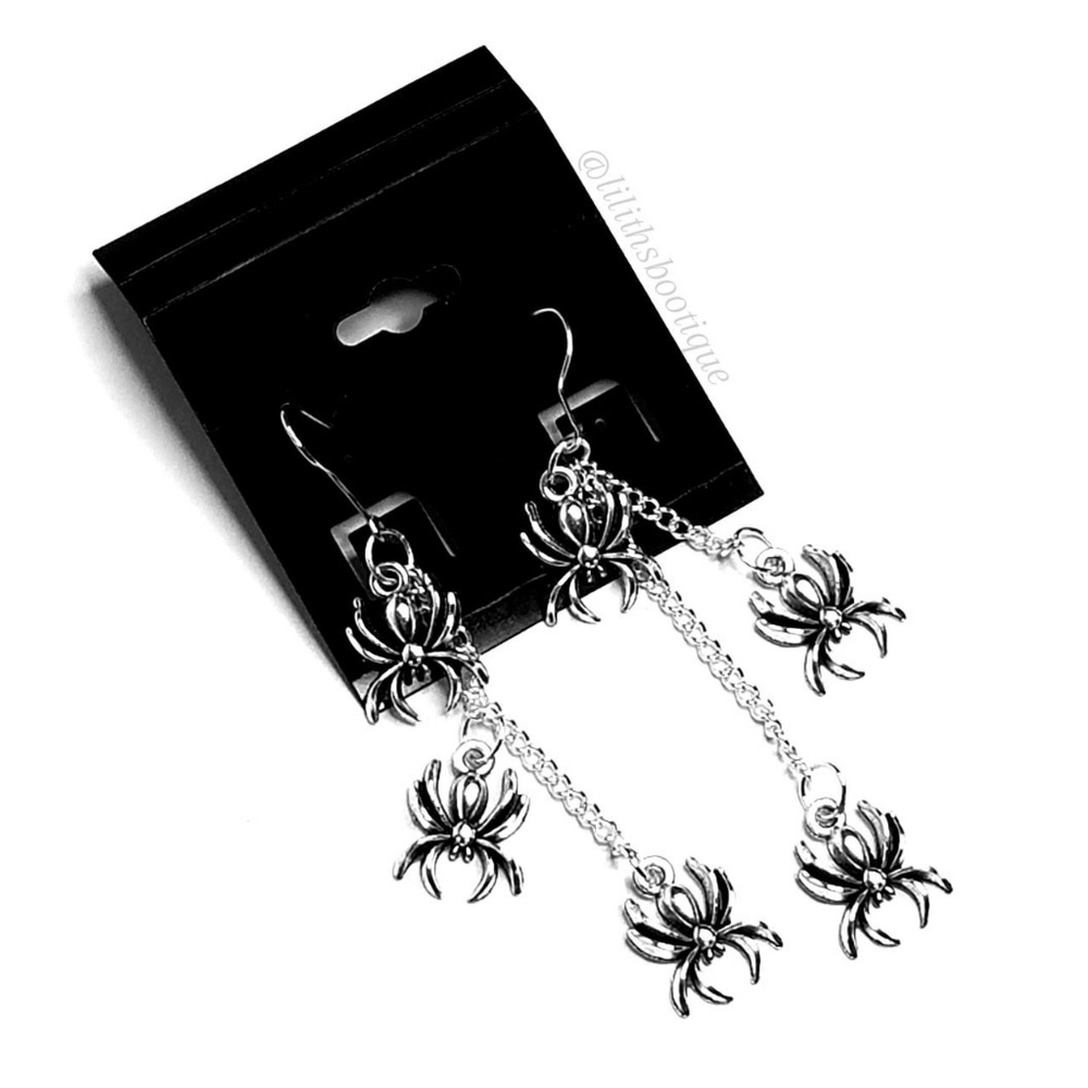 Spooky Goth Silver Dangle Spider Earrings